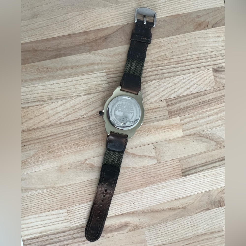 Timberland Men’s Watch Indiglo Dial Genuine Leather and Canvas Strap Date Window - Picture 7 of 9